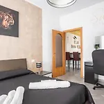 Olimpia House Turin - Jstadium & Netflix